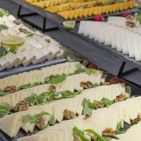 Rosamar & 4*s Lloret de Mar